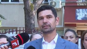 Primarul Sectorului 1, acuzat că umilește public persoanele fără adăpost: ”Mergeți la muncă, că e mai sănătoasă”